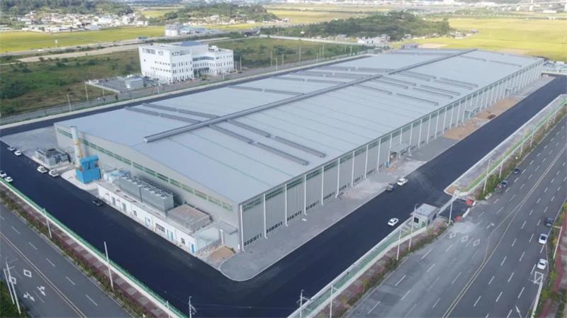 明泰鋁業(yè)境外全資子公司韓國(guó)光陽鋁業(yè)冷軋機(jī)成功穿帶！